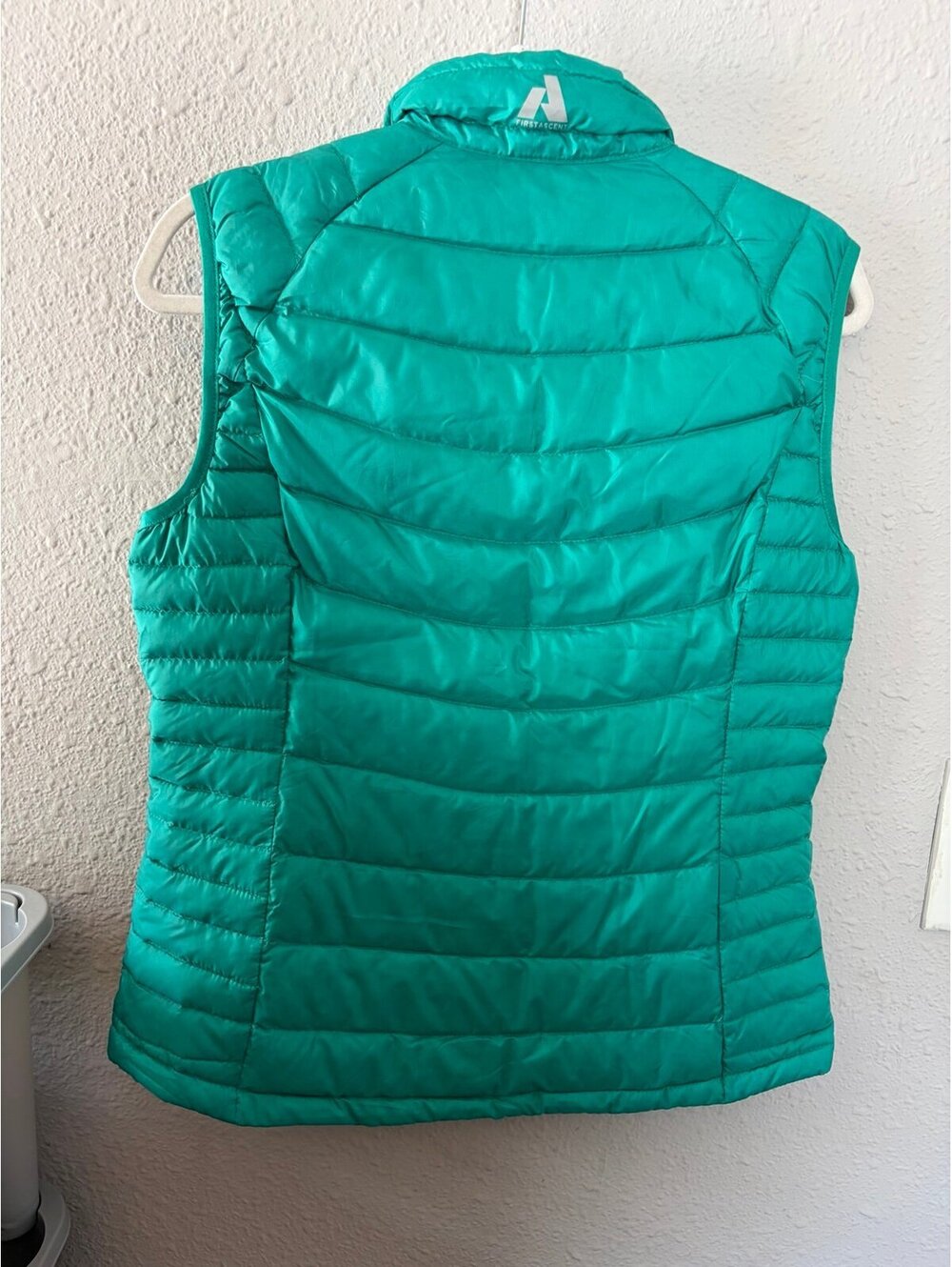 NWT Eddie Bauer Women's FirstAscent Downlight StormDown 800 Fill Vest Emerald Gr - Picture 5 of 5
